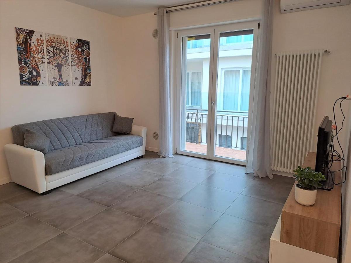Lux Family Apartment Bardolino Eksteriør bilde